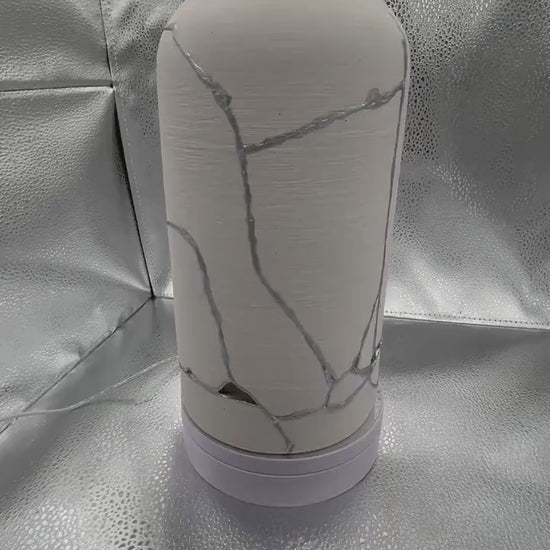 Kintsugi Silver 'Gintsugi' Giraffe Vase - Chrome Trend - Japanese Pottery Broken + Repaired - White - Hand Painted Silver (H) 10.125in